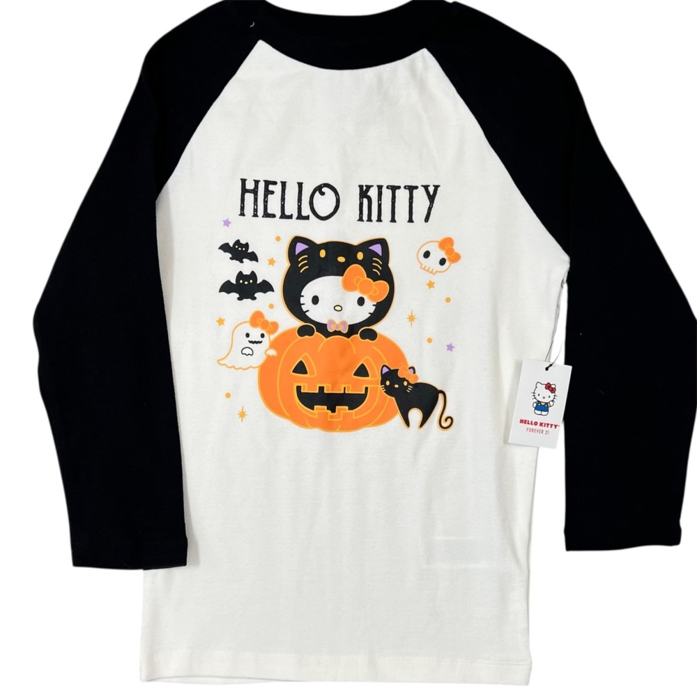 FOREVER 21 Hello Kitty  T-Shirt Juniors Small Halloween‎ New With Tags